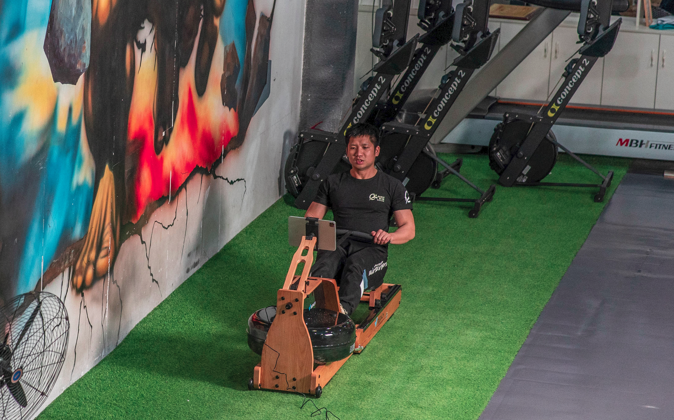 不想跑步？专业健身教练告诉你燃脂TOP1划船机怎么用