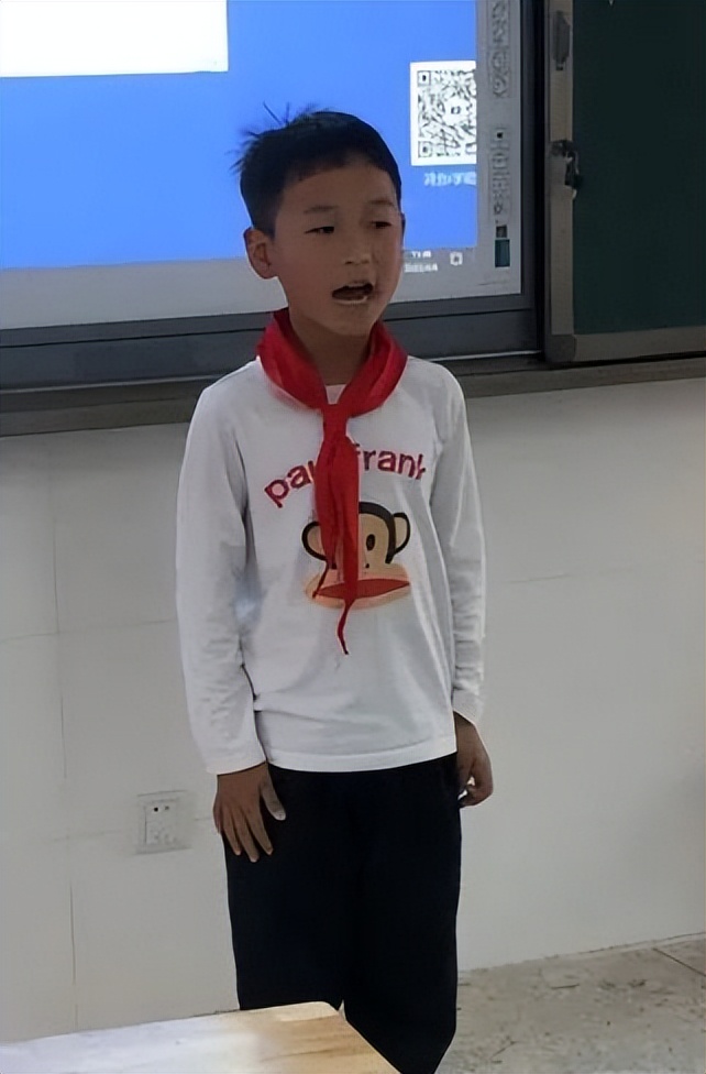成都高新区朝阳小学开展“节气深耕·清明节气”主题活动