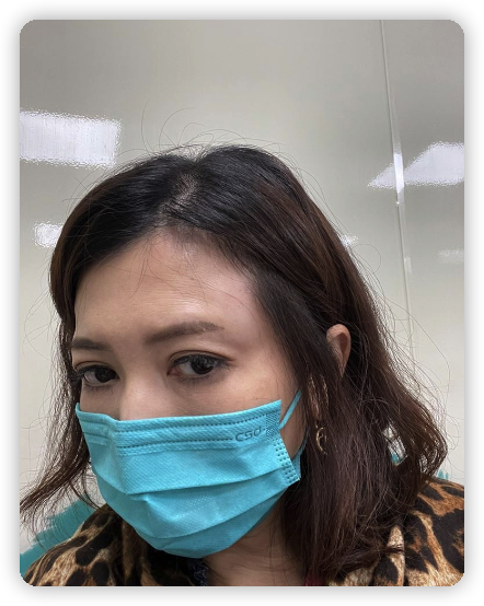 和林志颖同天车祸！女星等红绿灯惨遭追尾，对方车头被毁面目全非