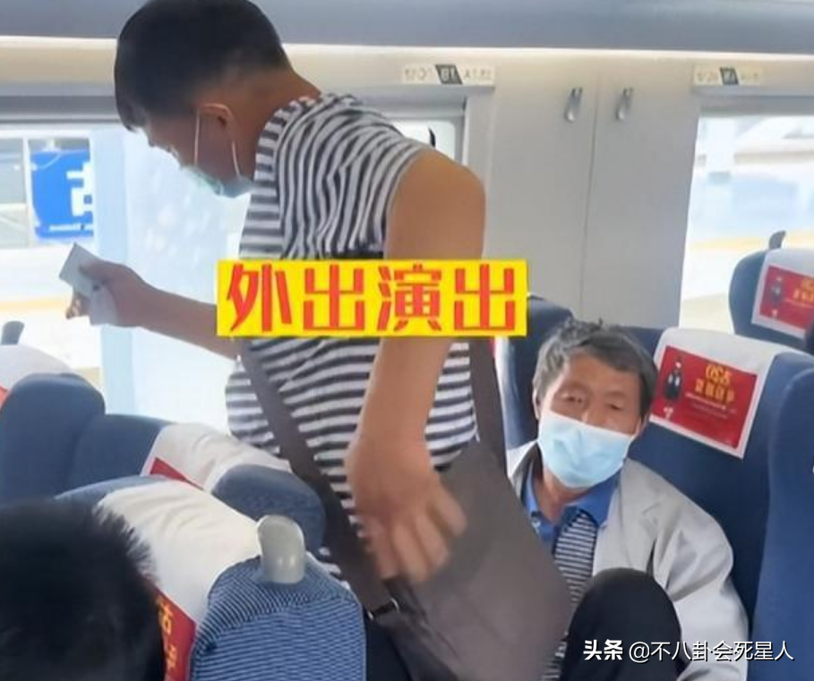 8位红极一时的草根明星现状，摆摊卖菜，住桥洞，红了11年