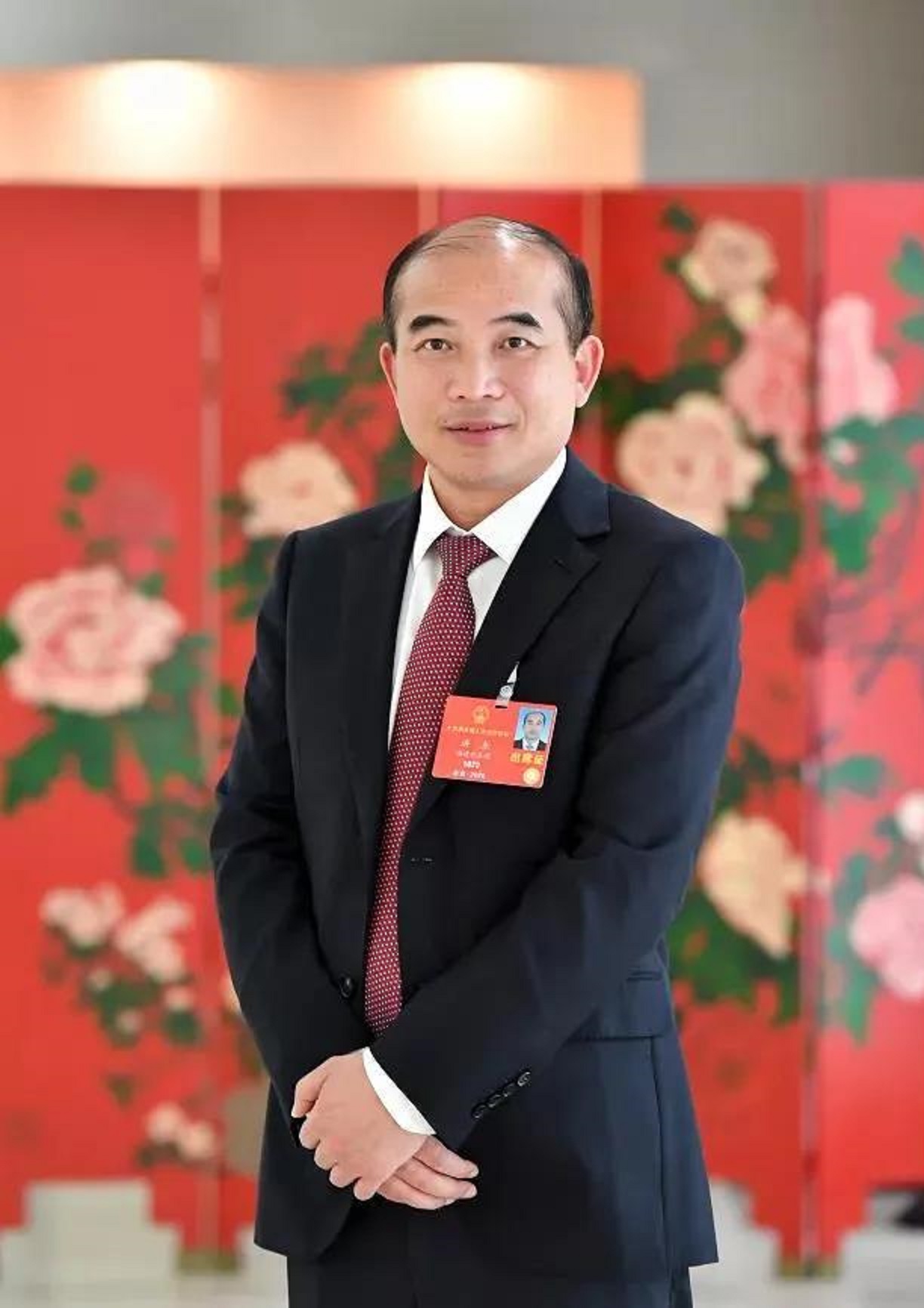 莆田新首富：27岁首次创业亏损4百万，二次创业19年赚到300亿身家