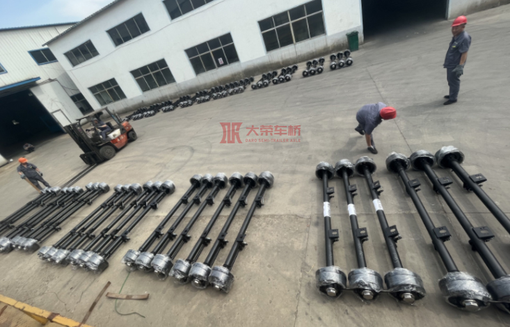 “拖車”是什么車？用途非常廣，遠(yuǎn)不止清障這一種功能