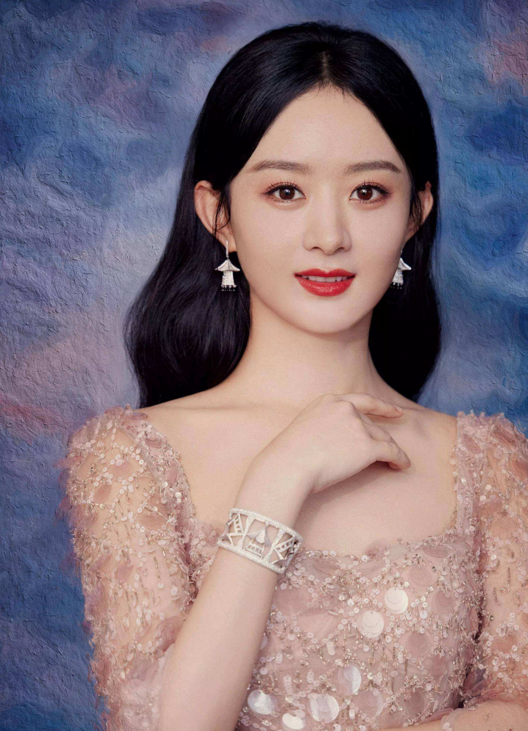 教主说圈内小花生：王凯动向、长陵男主张艺兴、赵丽颖当监制？