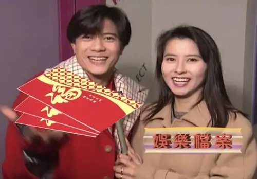 祝文君举行送别仪式！众星送花圈悼念，隐瞒病情两年独自在家吐血