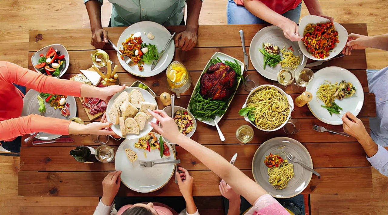 经常肚子胀是怎么回事？或和幽门螺杆菌有关，别不在意