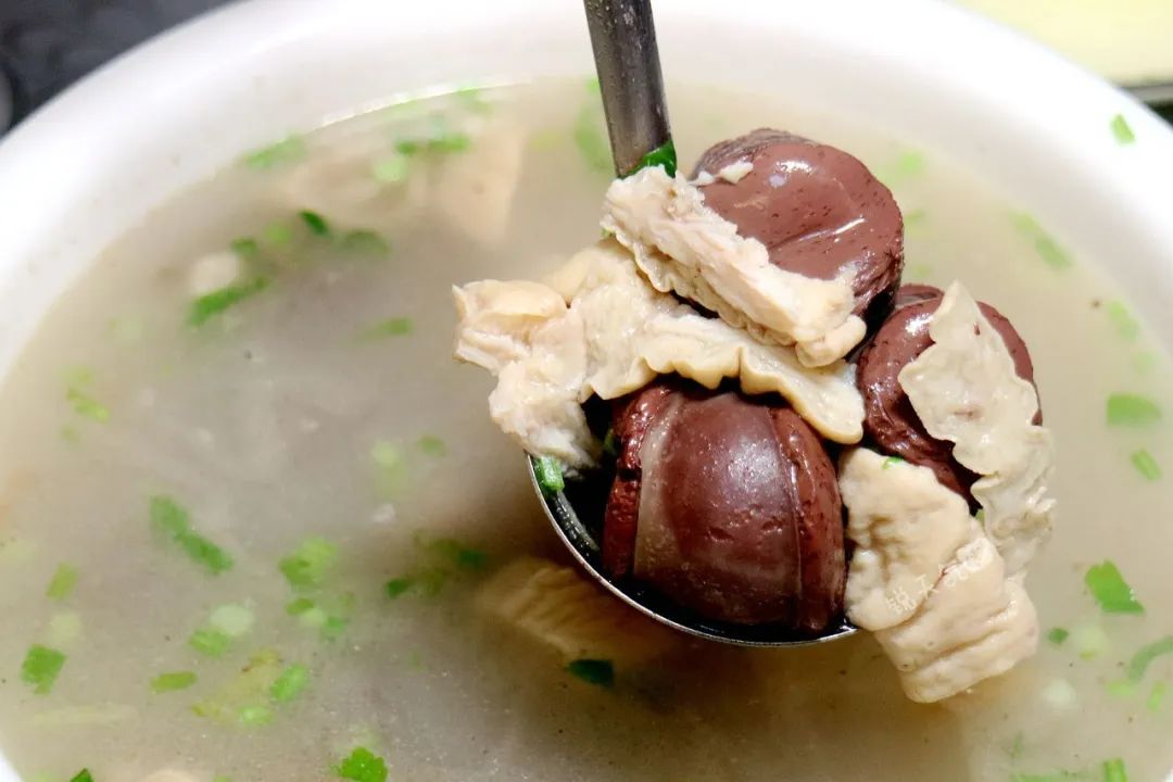 厦门寻常巷陌里的同安老美食，每道菜都历史悠久，朴素美味又难忘