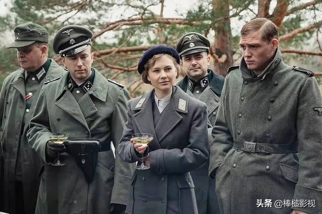 第14期：年度评分最高的10部外语电影，《小人物》爆爽，仅排第9