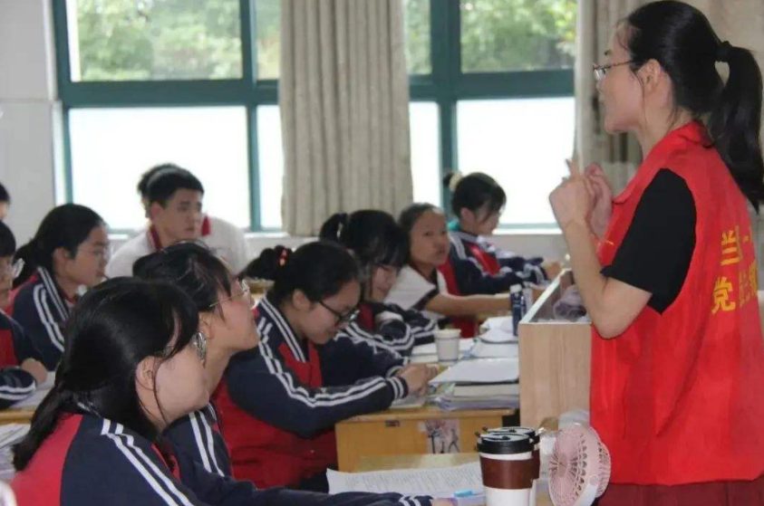 2022届考生“喜从天降”，只要符合条件，有望被高校“降分录取”