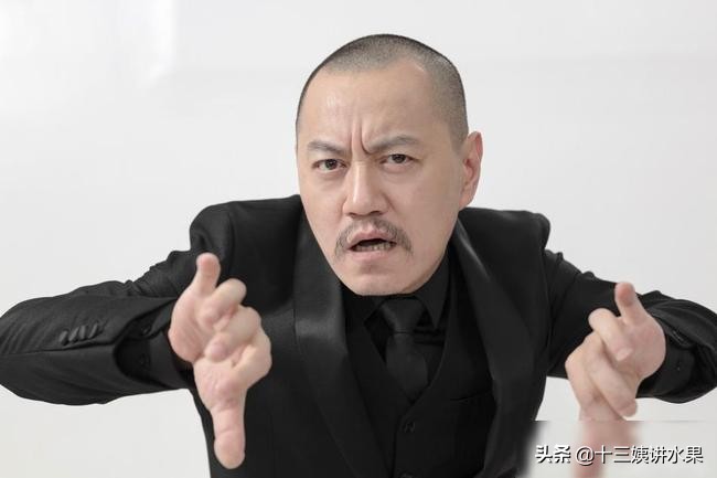 有人曝出赵英俊和雪村是同一个人，也有人说他们是父子，是真的吗