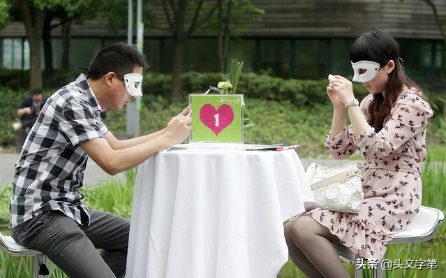 中國男性人口出現下降，男女比例何時能出現平衡，緩解結婚壓力