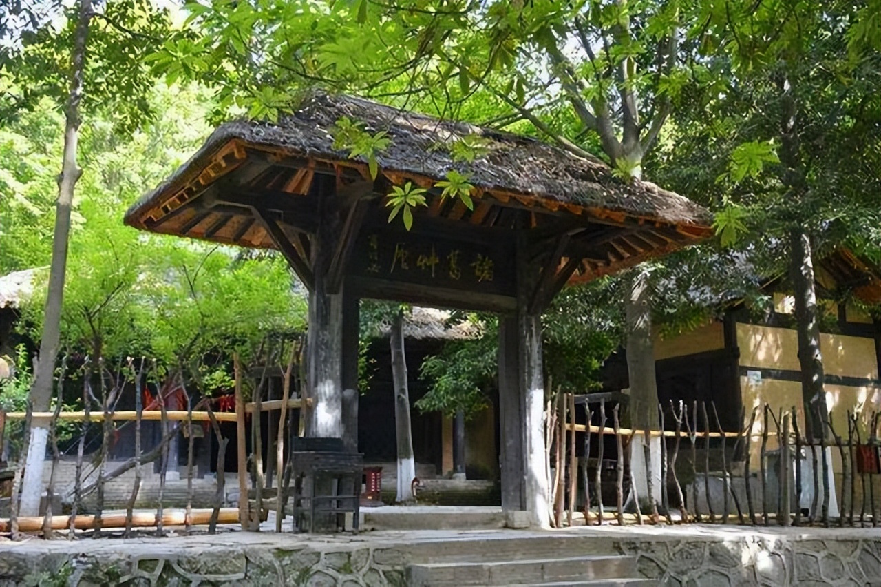 遇间旅游 | 湖北襄阳不可错过的八大景点！探访竹林深处的三国世界