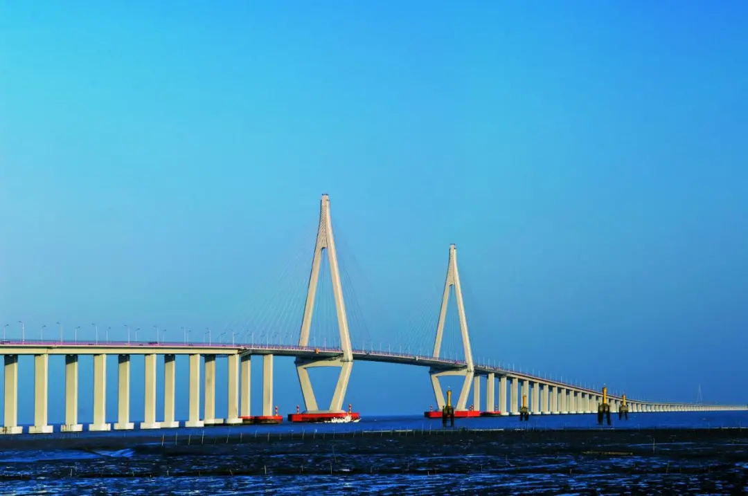杭州湾跨海大桥!中交集团建设的当时世界第一跨海长桥