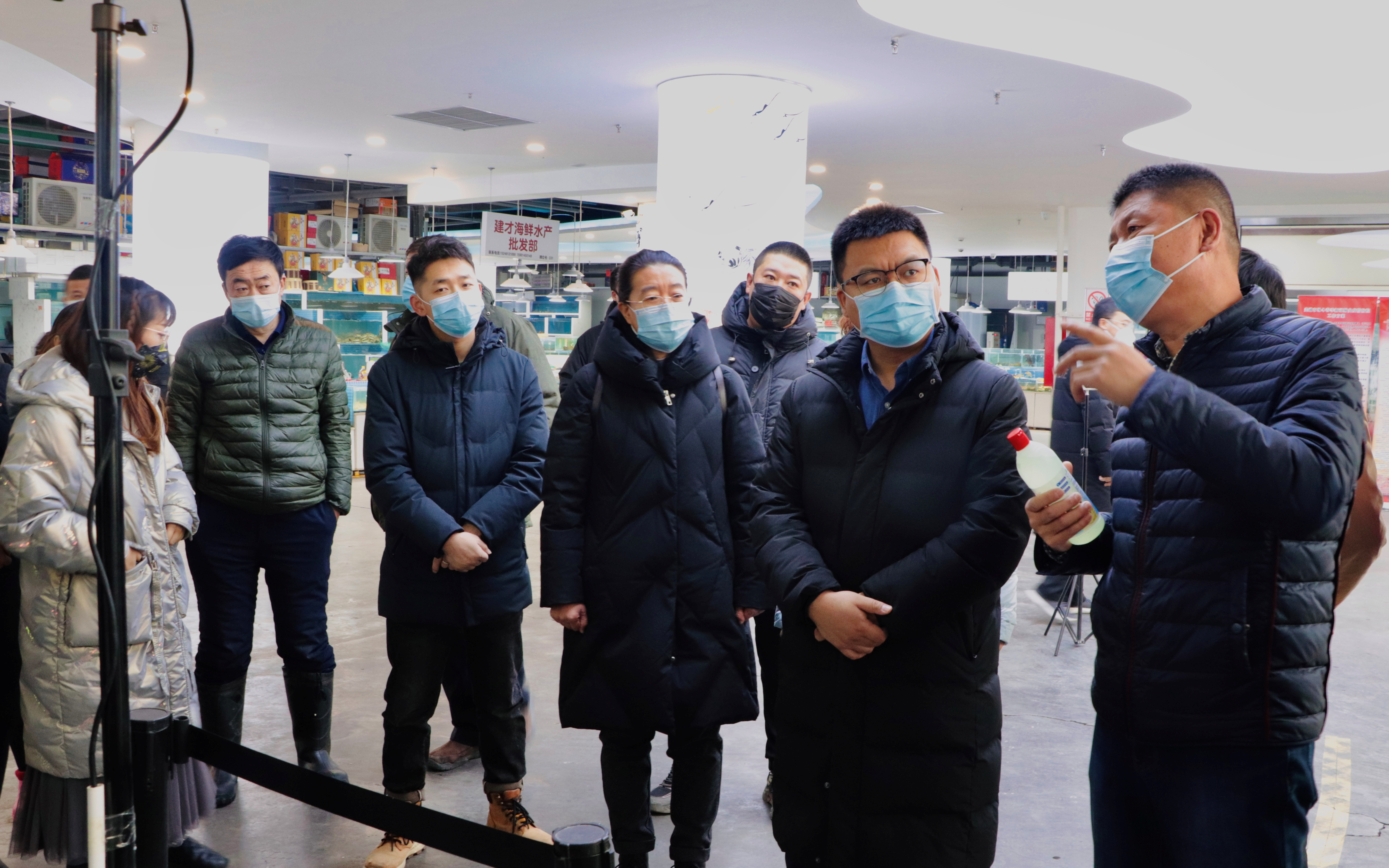 玉泉区督导美通市场督查移交问题整改情况暨召开全区市场领域疫情防控工作会议