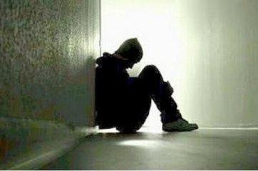 性格孤僻的人怎么改善？孤僻的性格有哪些表现？