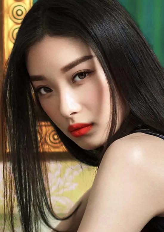 倪妮惊艳写真照