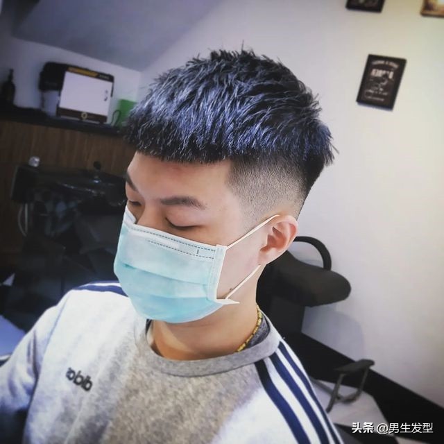 大学生发型男（男生别嫌弃）