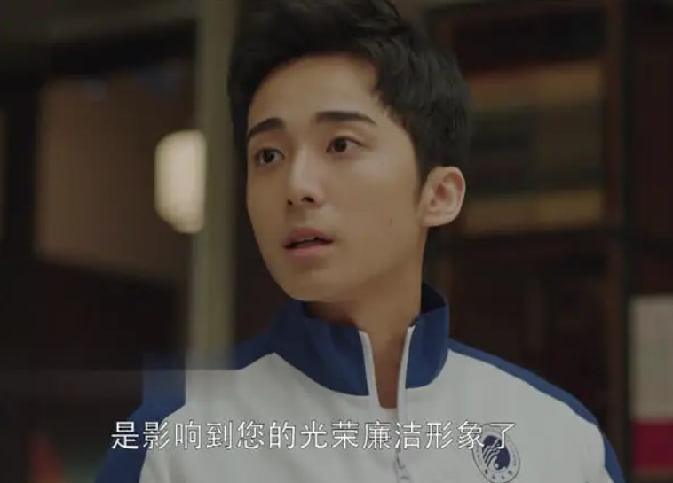 父母好好说话多重要，男孩要求妈妈向自己道歉，并不是无理取闹