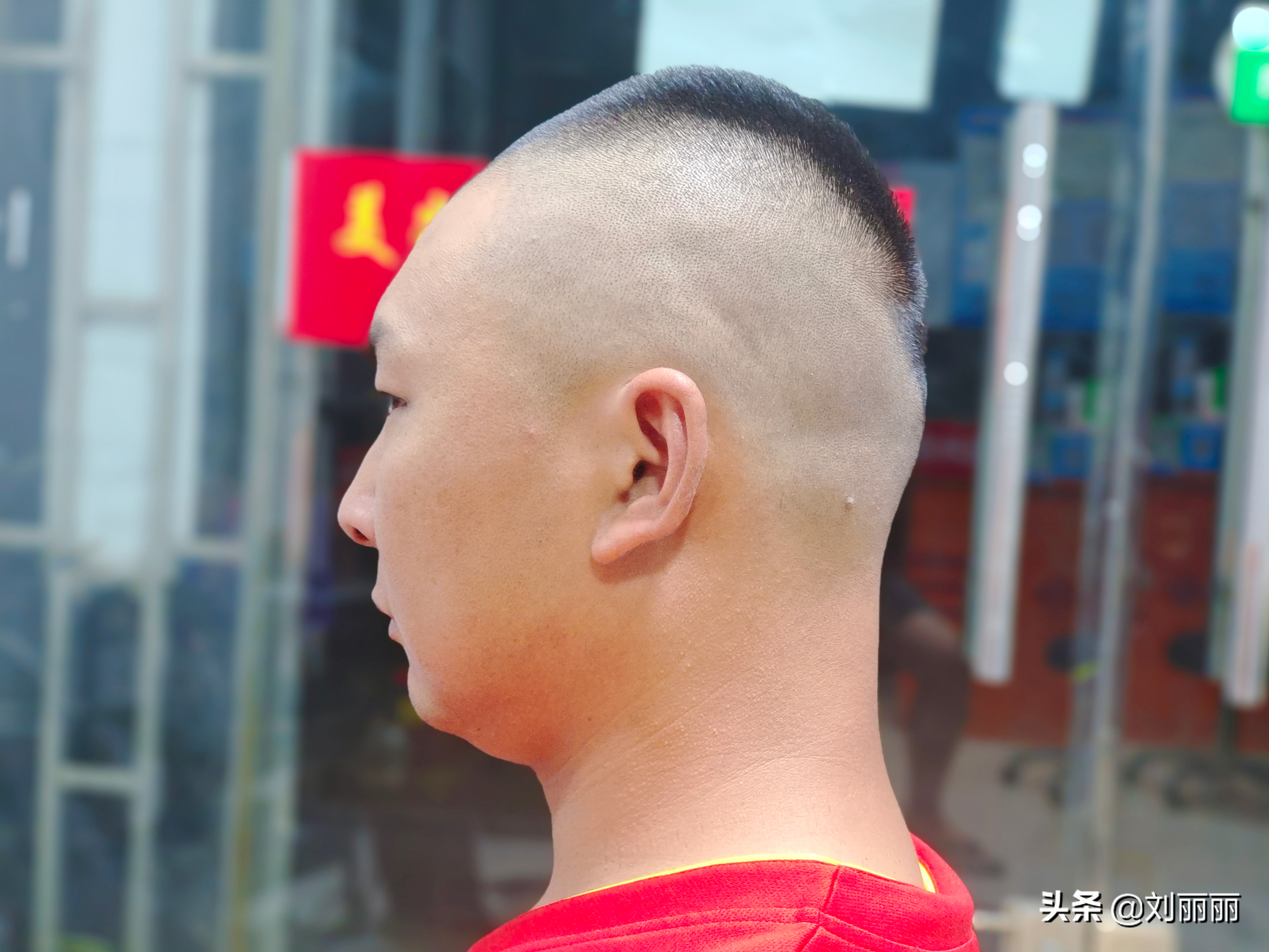 新时尚男发14款，让你帅得不一样，赶快选一款吧