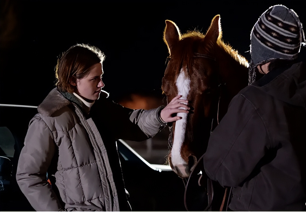 《某种女人》：卑微又满足地恋上一个人，是一种怎样的体验？