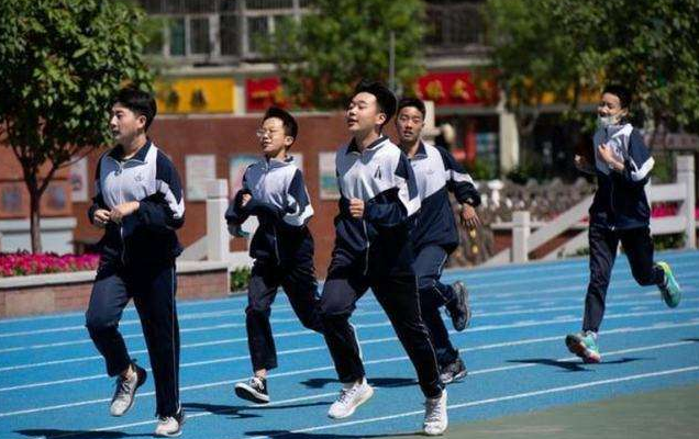 初中生的福音：教育部提出“分配制度”，家长可以松口气了
