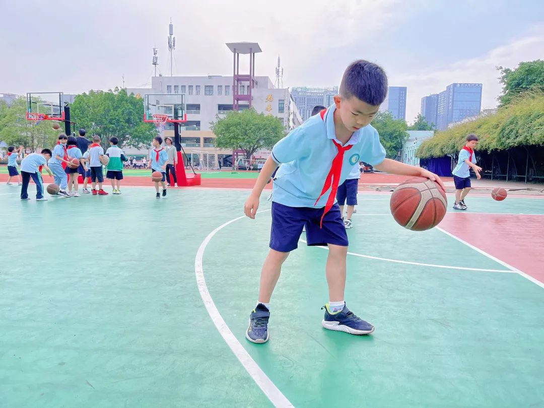 热情五月 迎“篮”而上｜南湖小学2022年校园篮球联赛圆满落幕