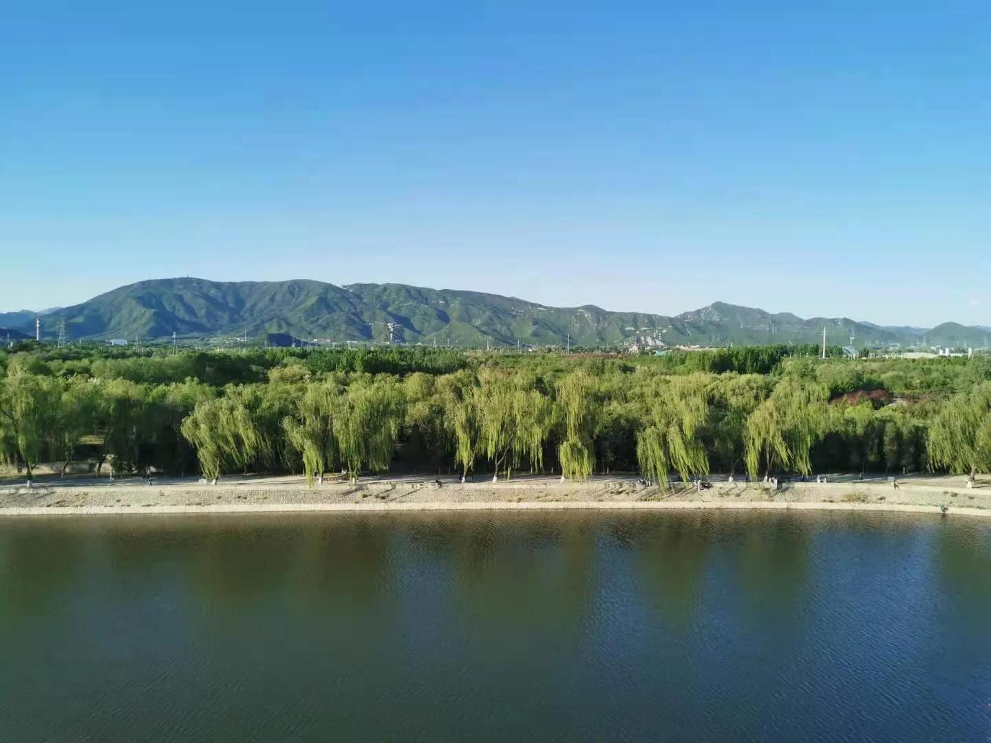 昌平足球野球场(瀑布，野餐，垂钓，免费球场，不出昌平一站全满足)