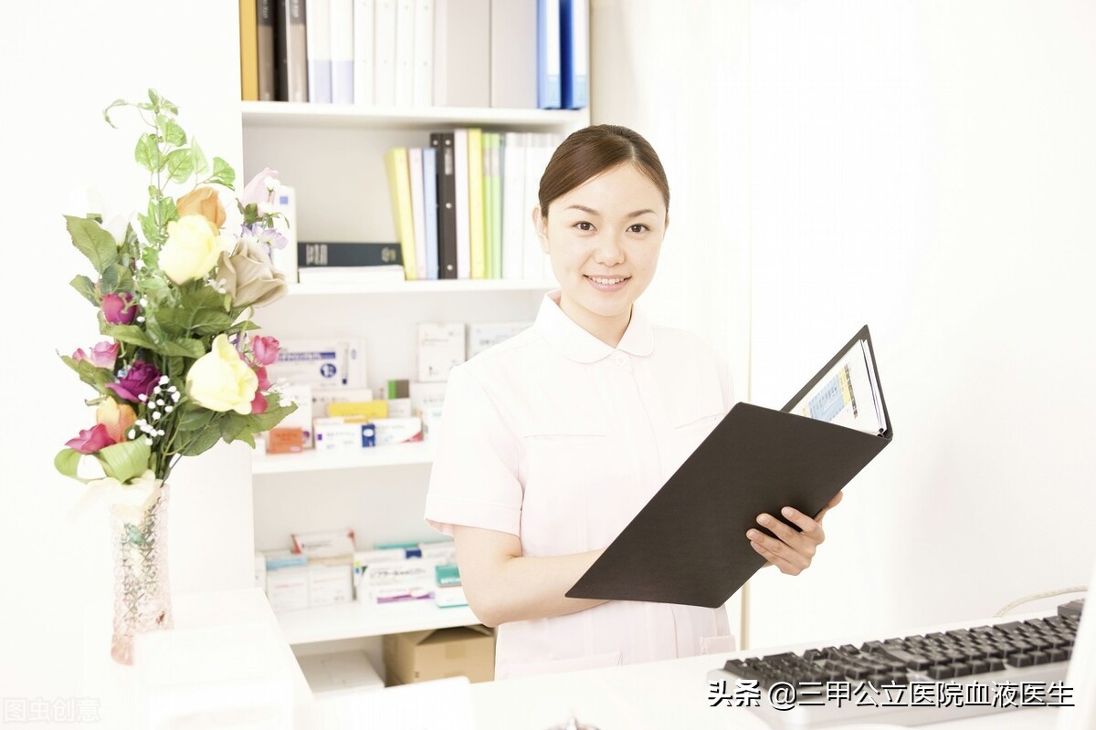 现实工作中 护士真的很累而且工资不高吗？答案在这里