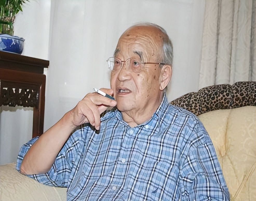 14位名人一个月内接连离世，有人寿终正寝，有人却死因蹊跷