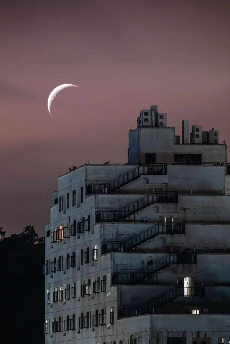 高考必胜！坐拥3个地铁站，食堂比男寝还多！2022，北师大等你赴约！