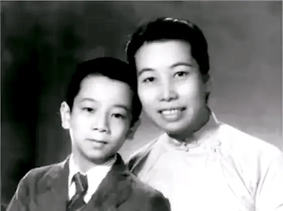 1941年，10几个日军，带走了鲁迅的夫人许广平,一番威逼利诱后