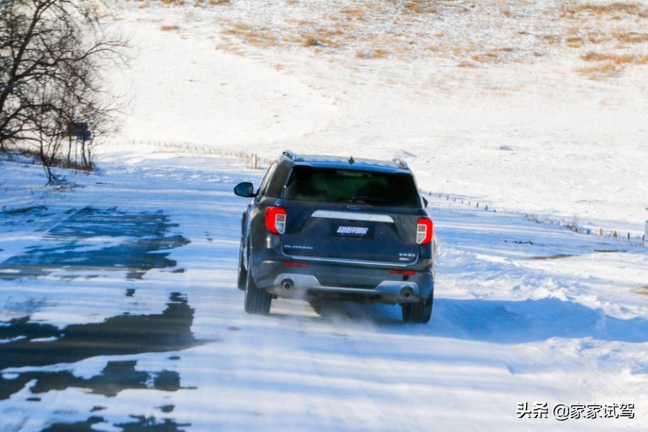 影帝级SUV，探险者出演冰雪极限动作戏