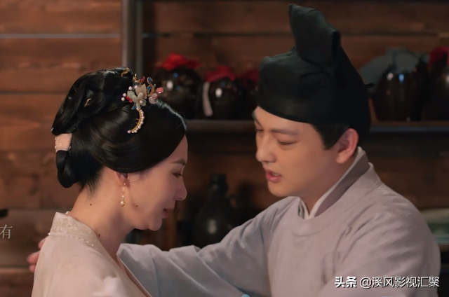 《梦华录》三娘杜长风婚服造型，她想要的凤冠霞帔，终于实现了