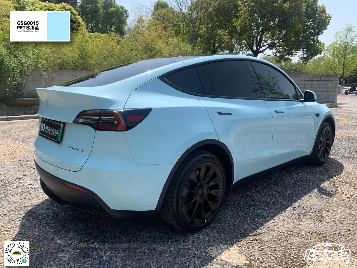 特斯拉Model Y-ICR改色膜冰川蓝，清爽雅致又高级