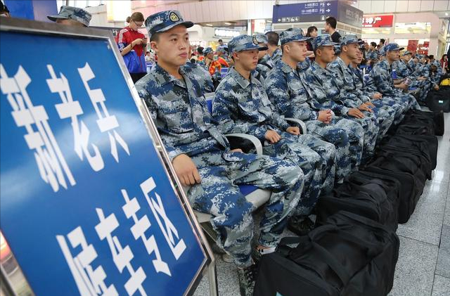 除了春季和秋季征兵，其实在3月底到4月初，还有一次入伍的机会