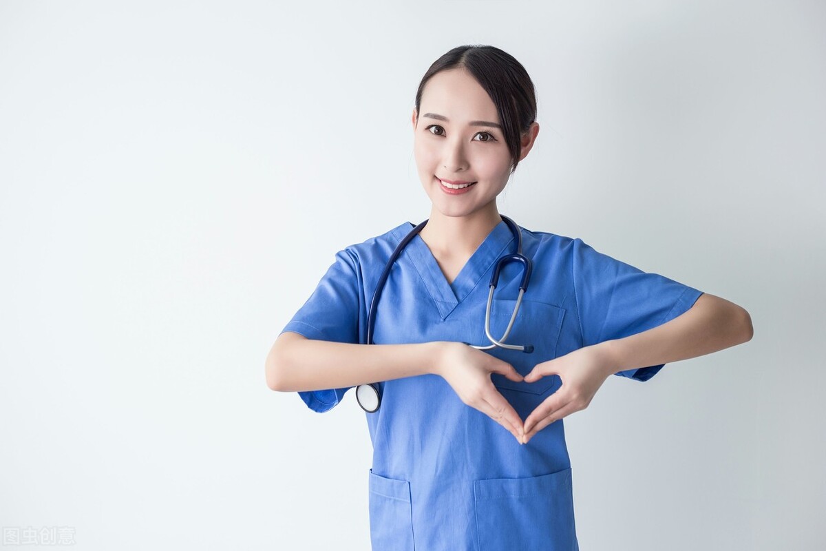 再三提醒：乳腺癌在来临之时，身体会发出这4种“求救信号”