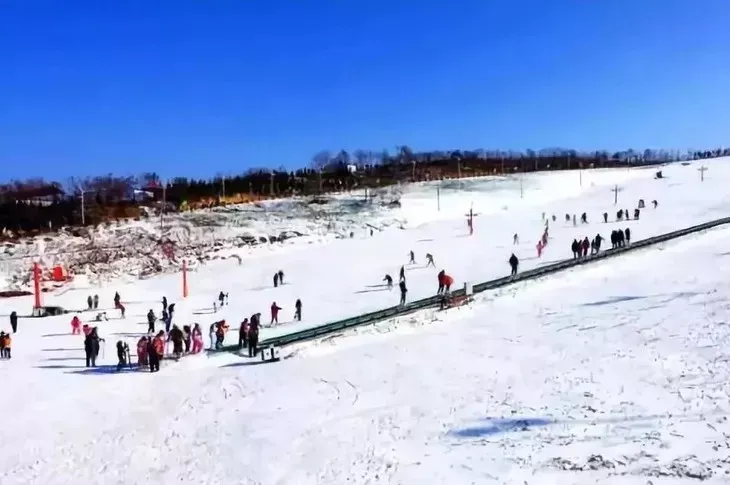 南高基滑雪场怎么样（石家庄最好玩的6个滑雪场）