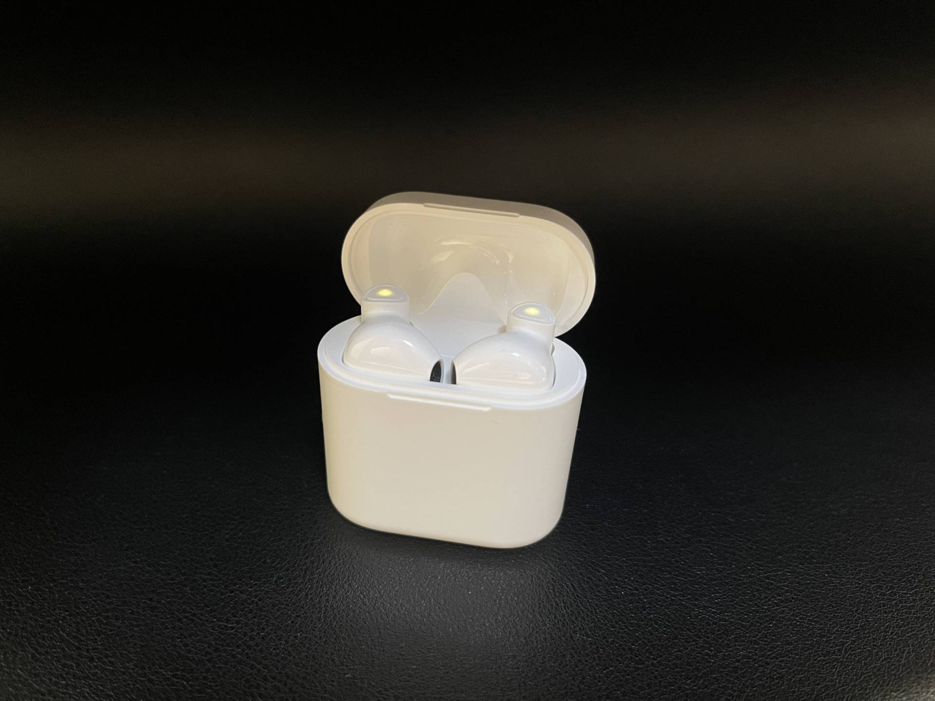 配置拉满、百元旗舰--英雄G3真无线蓝牙耳机