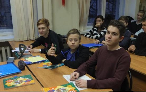 俄罗斯将汉语纳入“高考”，看完试题后，网友：这次轮到外国人了