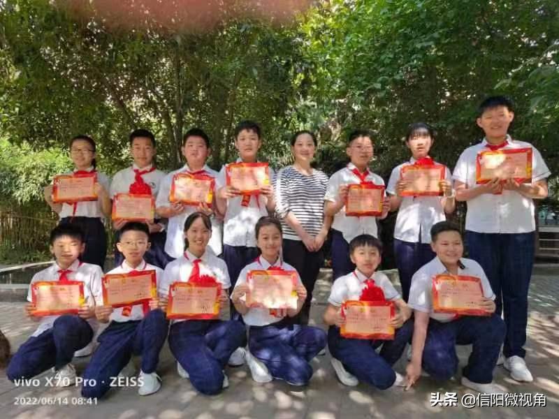 信阳市第三小学张卉:师者如荷 幽香致远(图4)