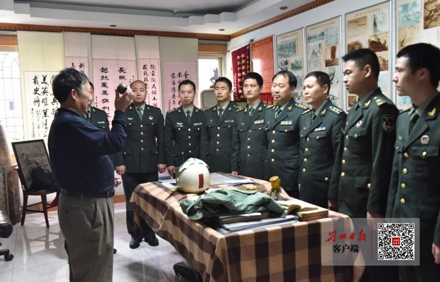 报告文学——红色家庭博物馆 作者：铁道兵二师 向德荣