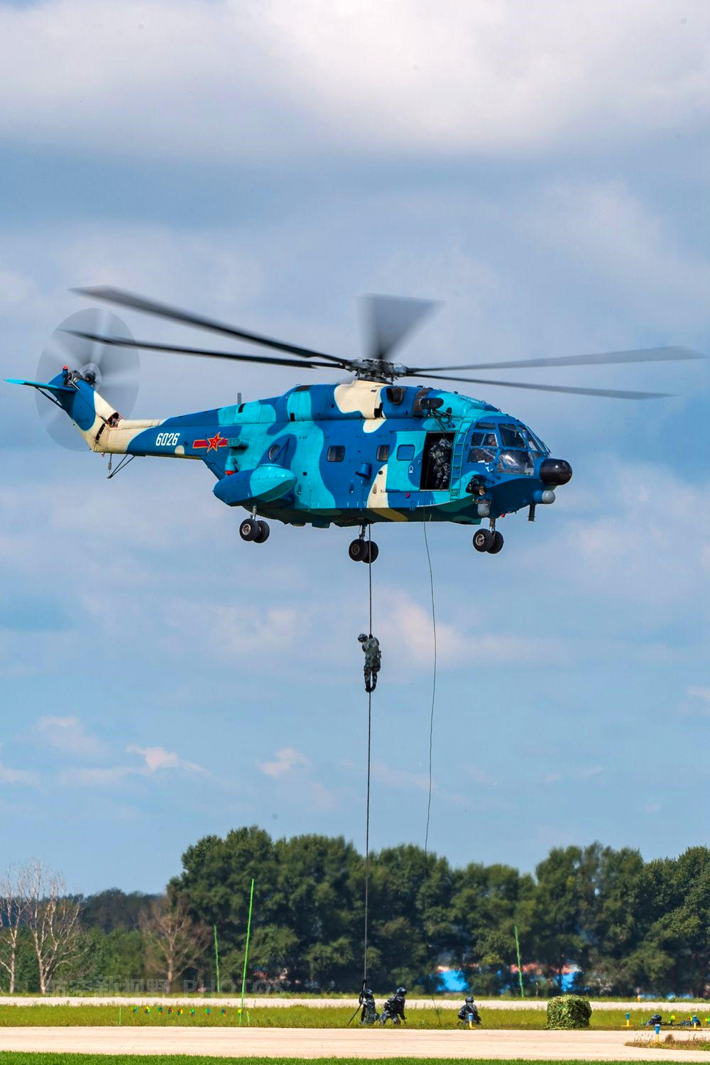 ŷ������̭�ĳ��Ʒ�ֱ�������ҹ���40��ʱ�佫�䷢չ����������