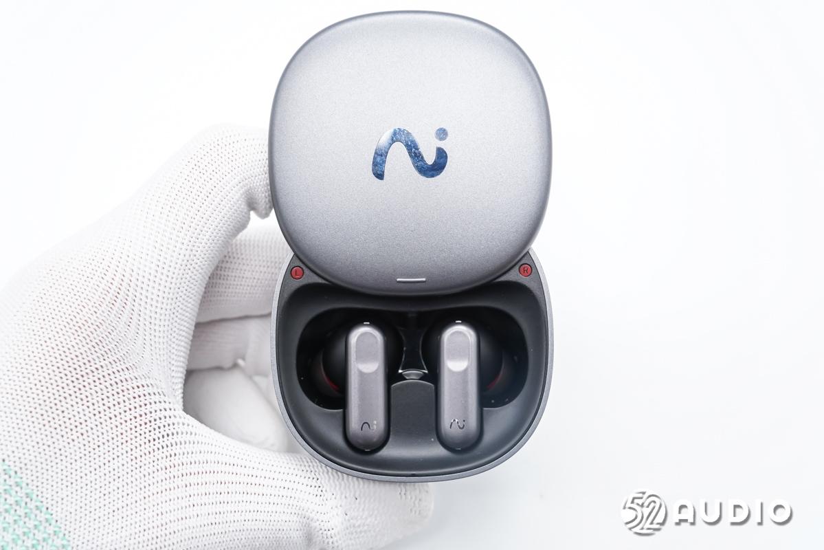 高性能处理器内核科大讯飞iFLYBUDS Pro采用合泰HT32F52253单片机