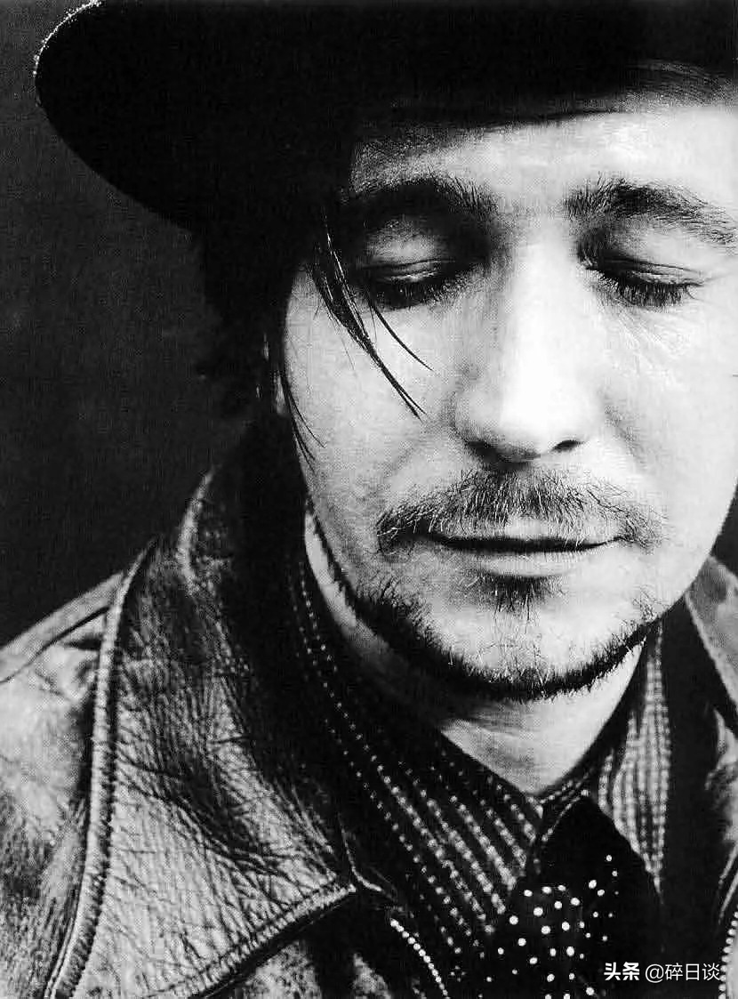 影视人物志《加里·奥德曼》具备经典表演风格又形象多变的影帝