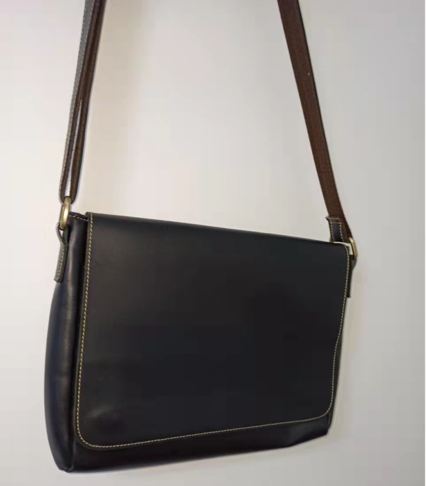 皮具护理培训（手工皮具师靠勤奋就能年入30万）