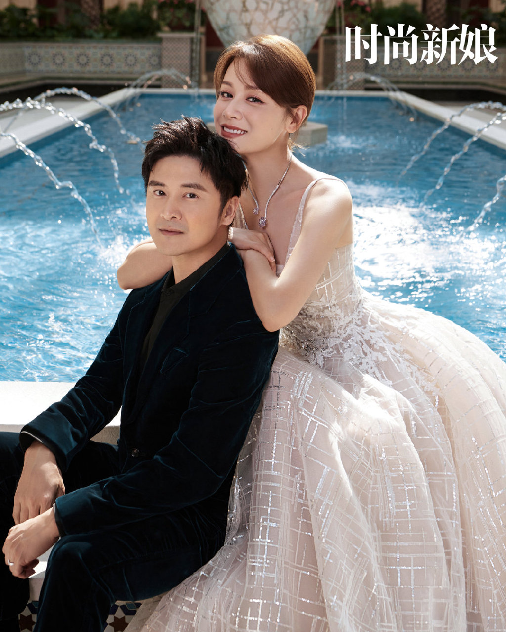田亮夫妇结婚14周年再拍婚纱照，叶一茜呈现望夫眼，容颜身材未改