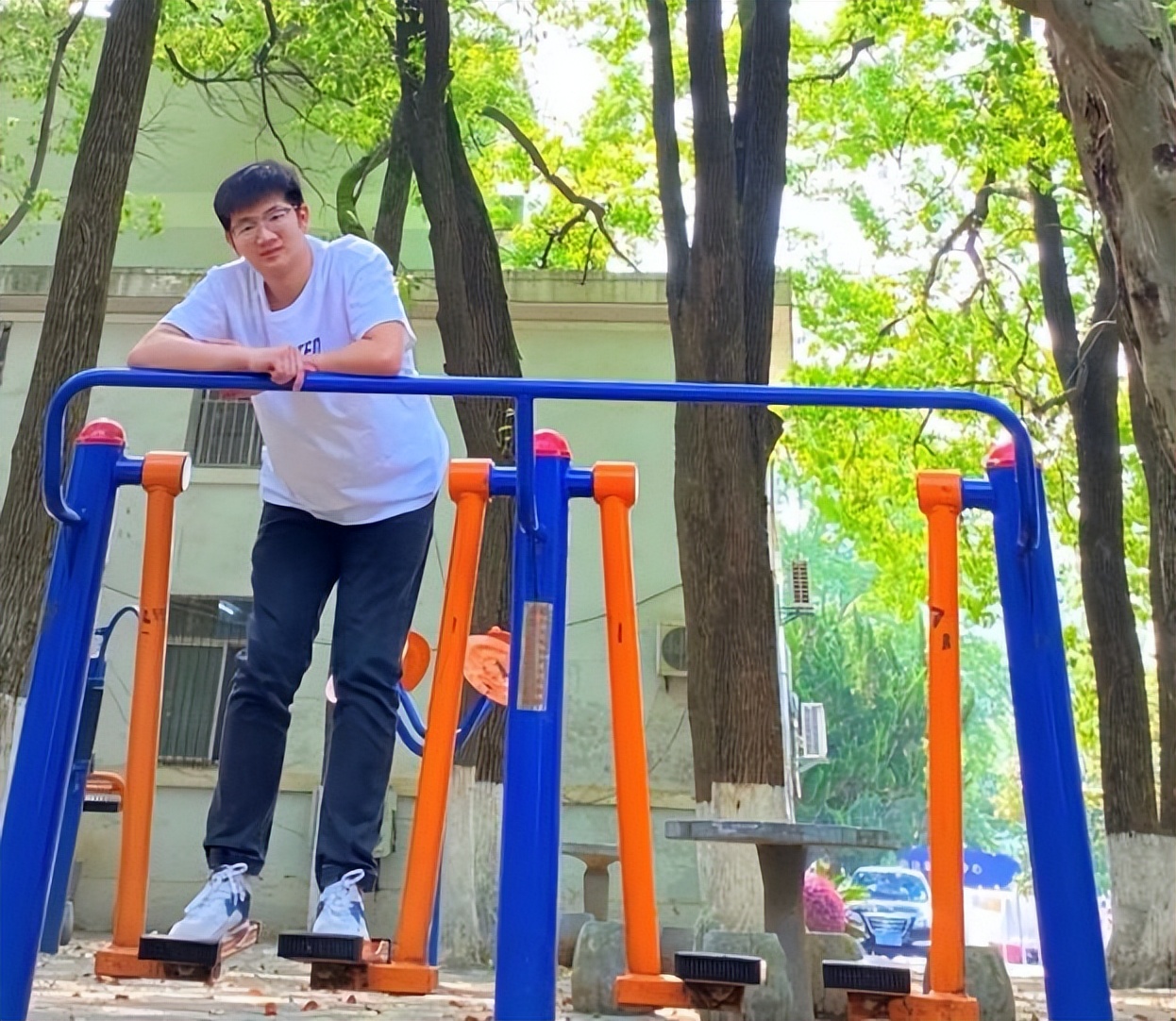 湖北“最铁”6兄弟：来自同校同宿舍，现上岸名校，签约世界500强