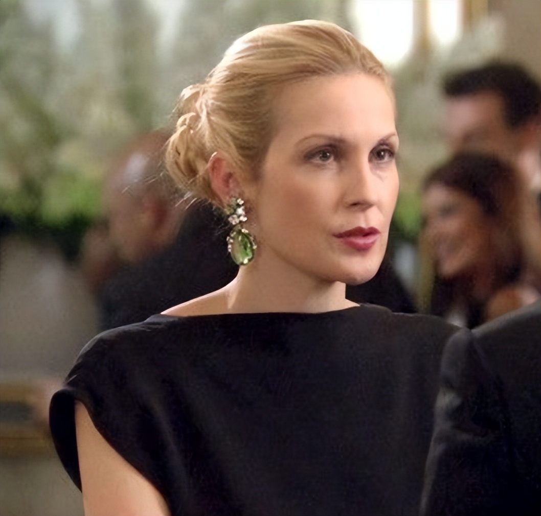 如何穿出「上东区女士」的艺术气质感