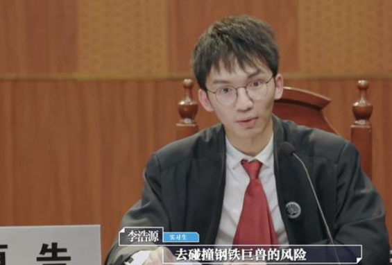 你选错了吗？毕业多年才明白，公务员和律师差得不是一点半点