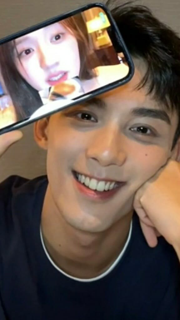 「星汉灿烂」吴磊×赵露思情侣壁纸头像