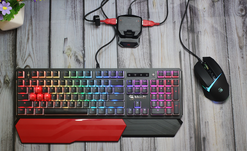 操控快人一步，无缝连接键鼠，北通千机匣助力手游轻松获胜